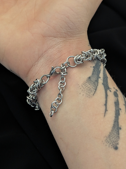 CALYRA Bracelet